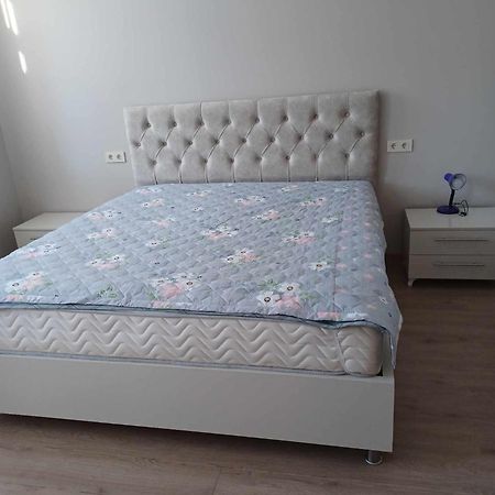 Гостевой дом Shamil House Махинджаури Экстерьер фото