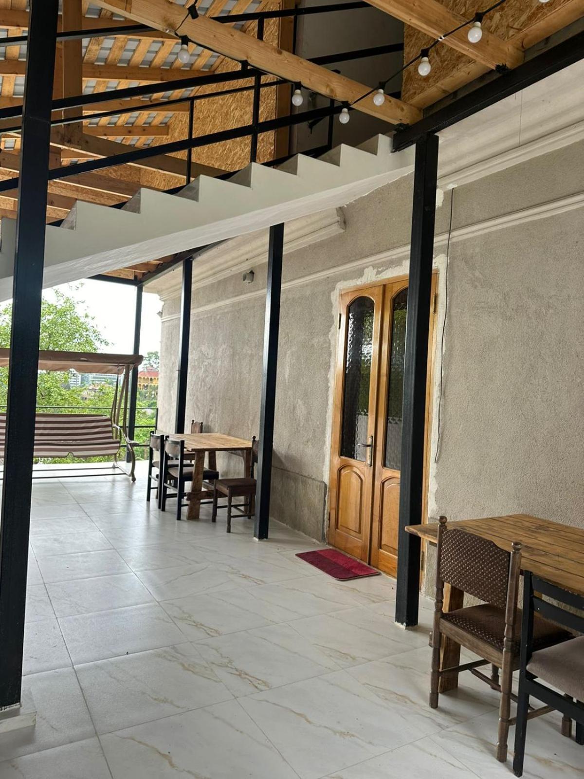 Гостевой дом Shamil House Махинджаури Экстерьер фото